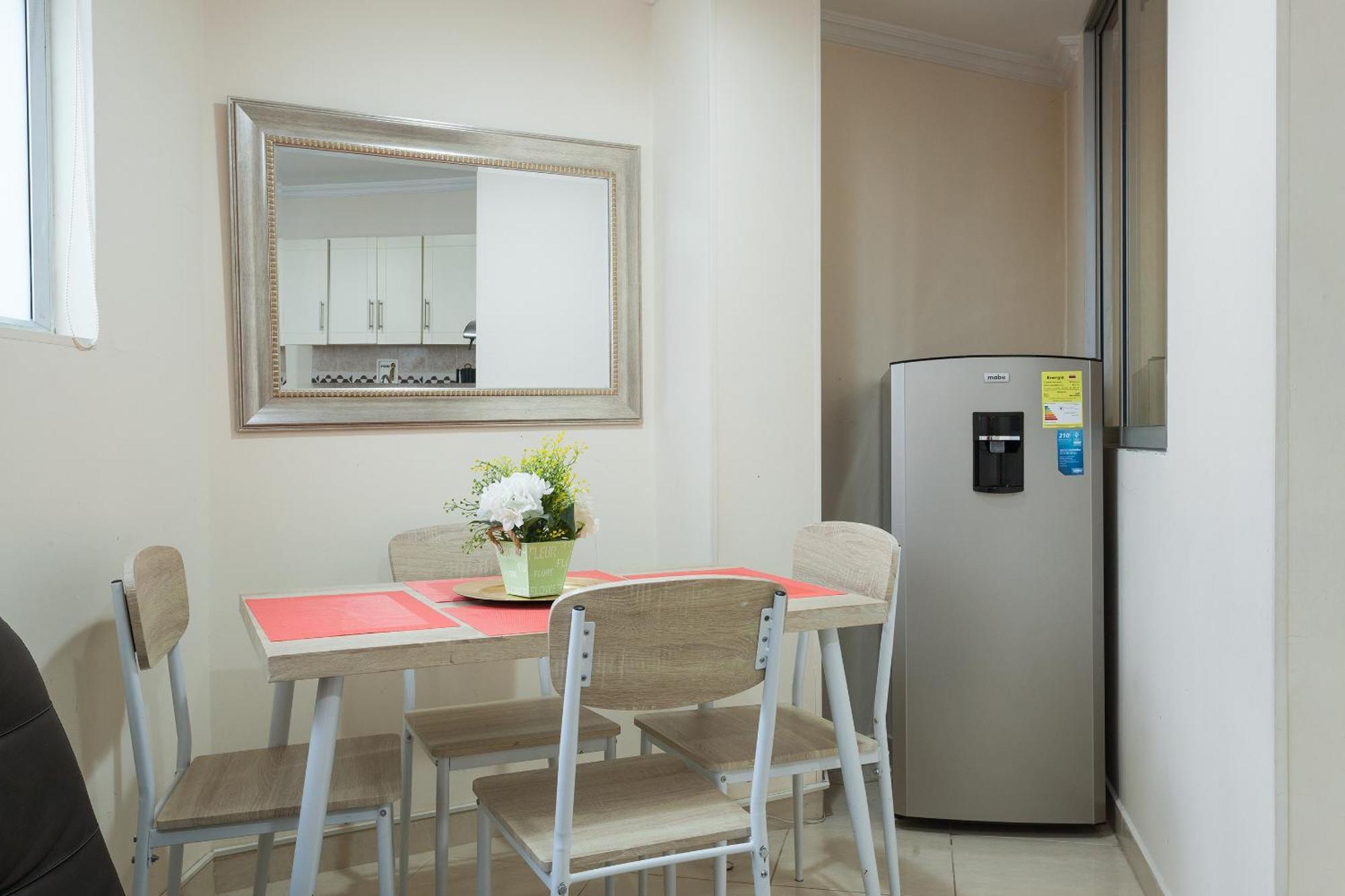 Apartamentos Laureles De La 70 Medellin Ngoại thất bức ảnh