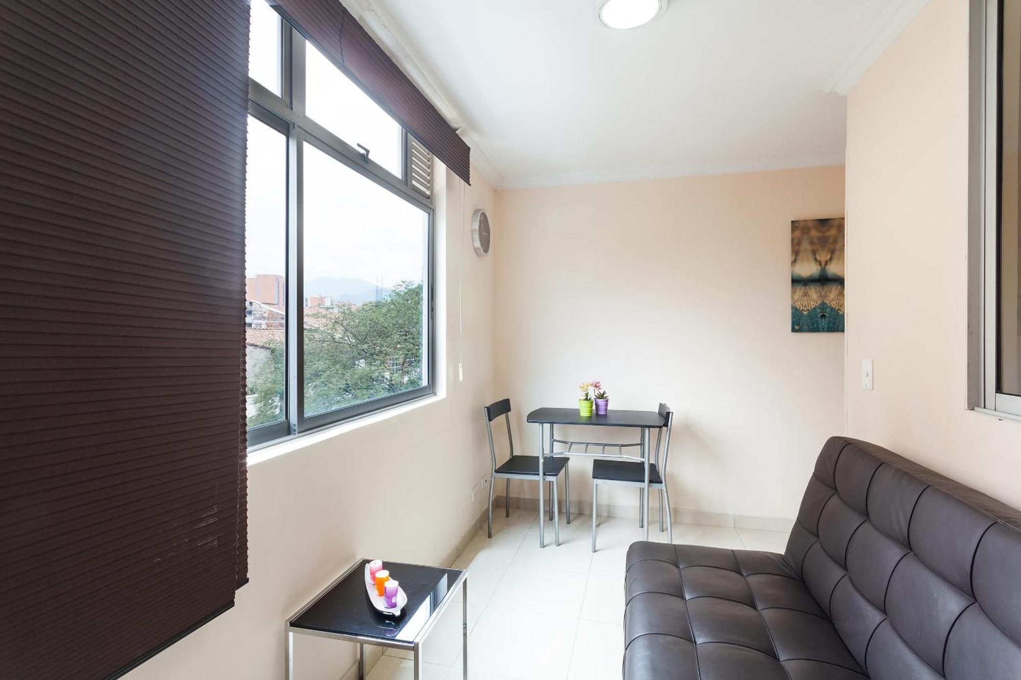 Apartamentos Laureles De La 70 Medellin Ngoại thất bức ảnh