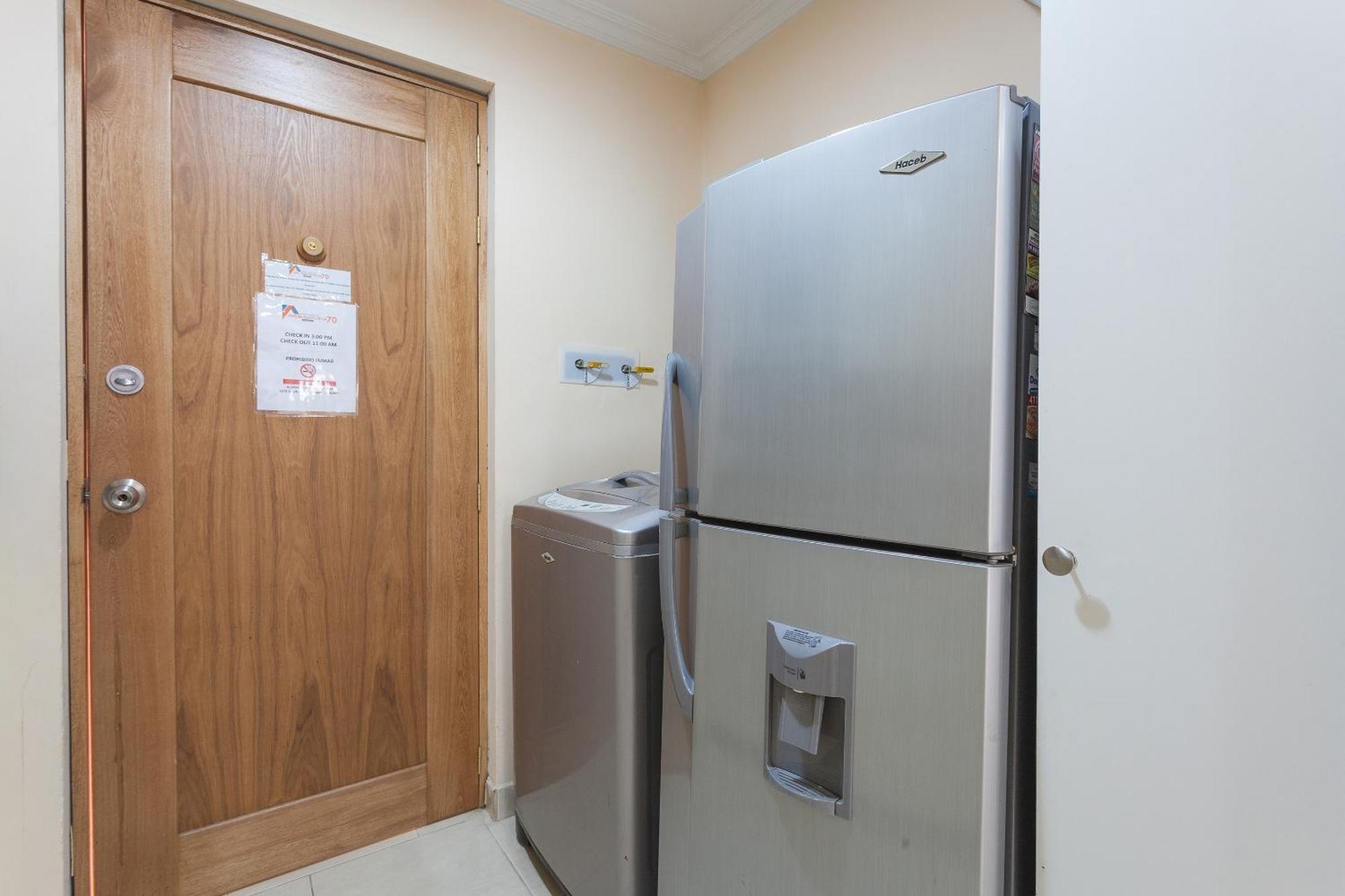 Apartamentos Laureles De La 70 Medellin Ngoại thất bức ảnh