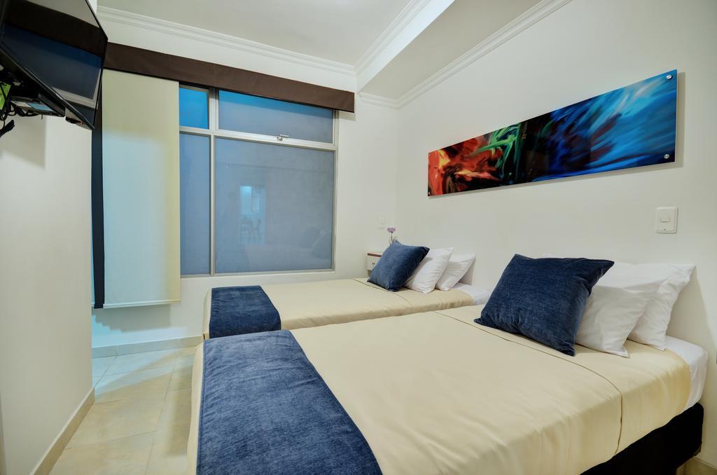 Apartamentos Laureles De La 70 Medellin Ngoại thất bức ảnh
