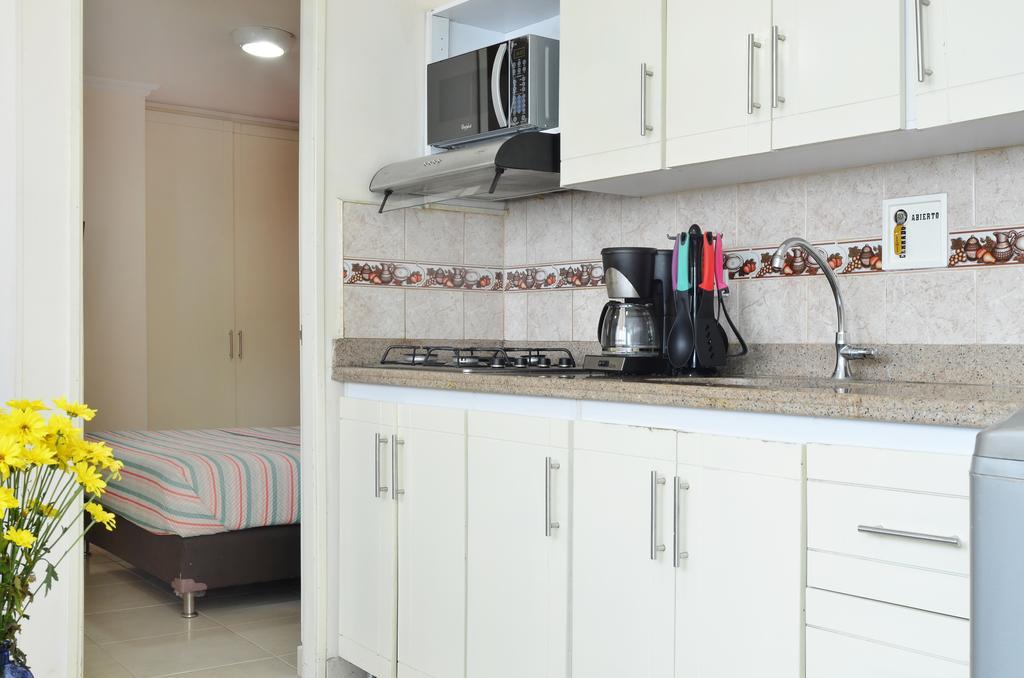 Apartamentos Laureles De La 70 Medellin Ngoại thất bức ảnh